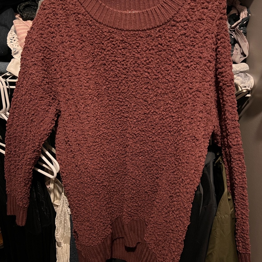 Cozy Textured Sweater - Burgandy